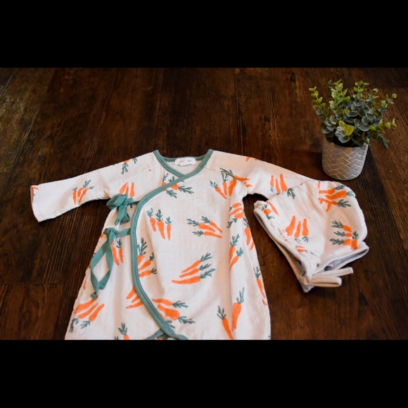 Carrot baby kimono with bonnet - Picture 2 of 2